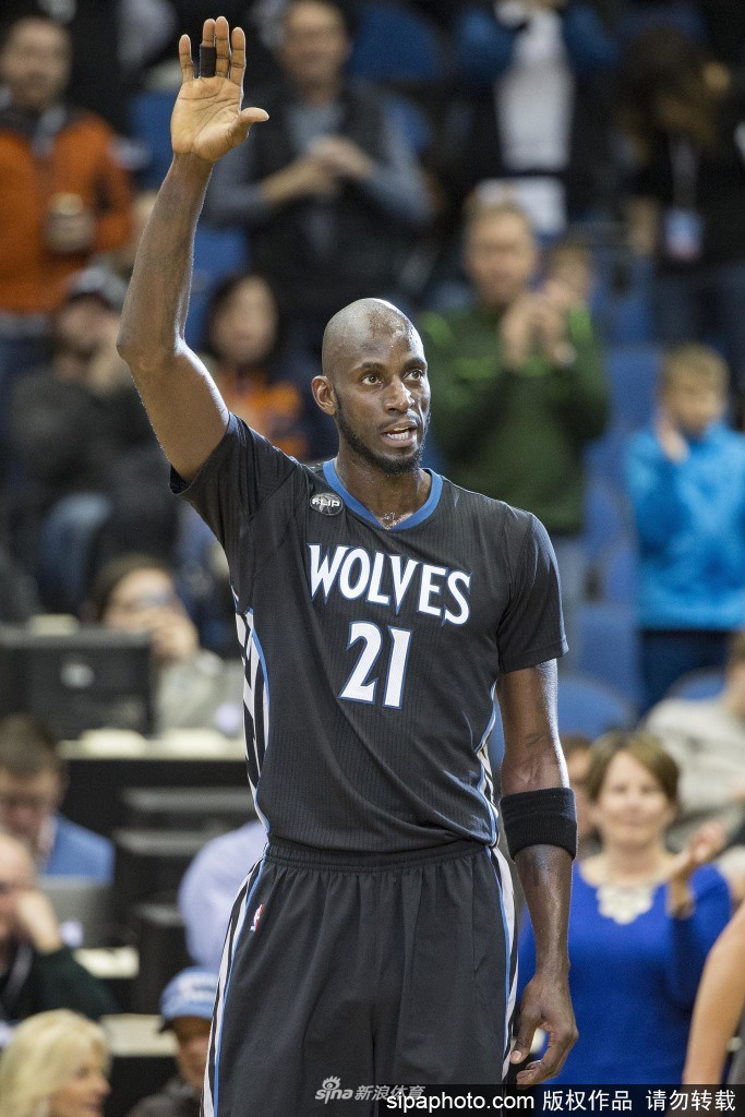 关于明尼苏达森林狼发布备战花絮；赛后单刀错失；意大利杯任务艰巨；团队化学反应显著的信息