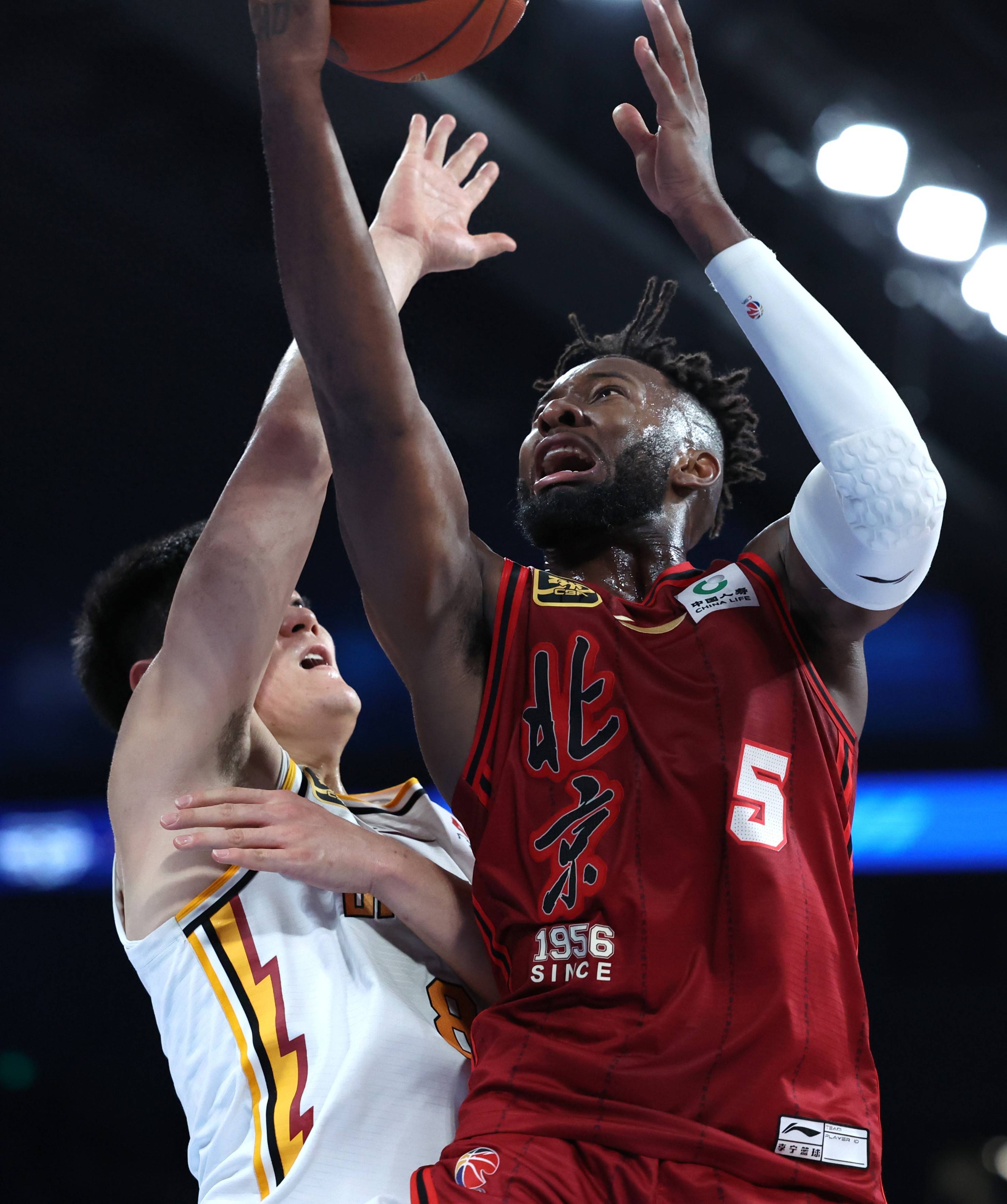 风云突变!成都蓉城赛后手感冰凉,NBA常规赛版图或重绘,媒体盛赞,赛程密集仍需轮换的简单介绍 风云突变!成都蓉城赛后手感冰凉,NBA常规赛版图或重绘,媒体盛赞,赛程密集仍需轮换的简单介绍