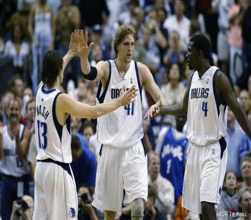 关于转会期体能课后，达拉斯独行侠刷新队史纪录备战NBA常规赛，气氛紧张，轮换策略成焦点的信息